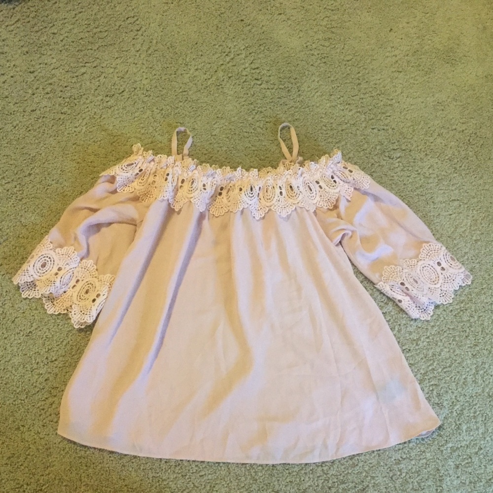 by & by Blush Crochet Cold Shoulder Top Size M Bohemian Spring Summer Pastel